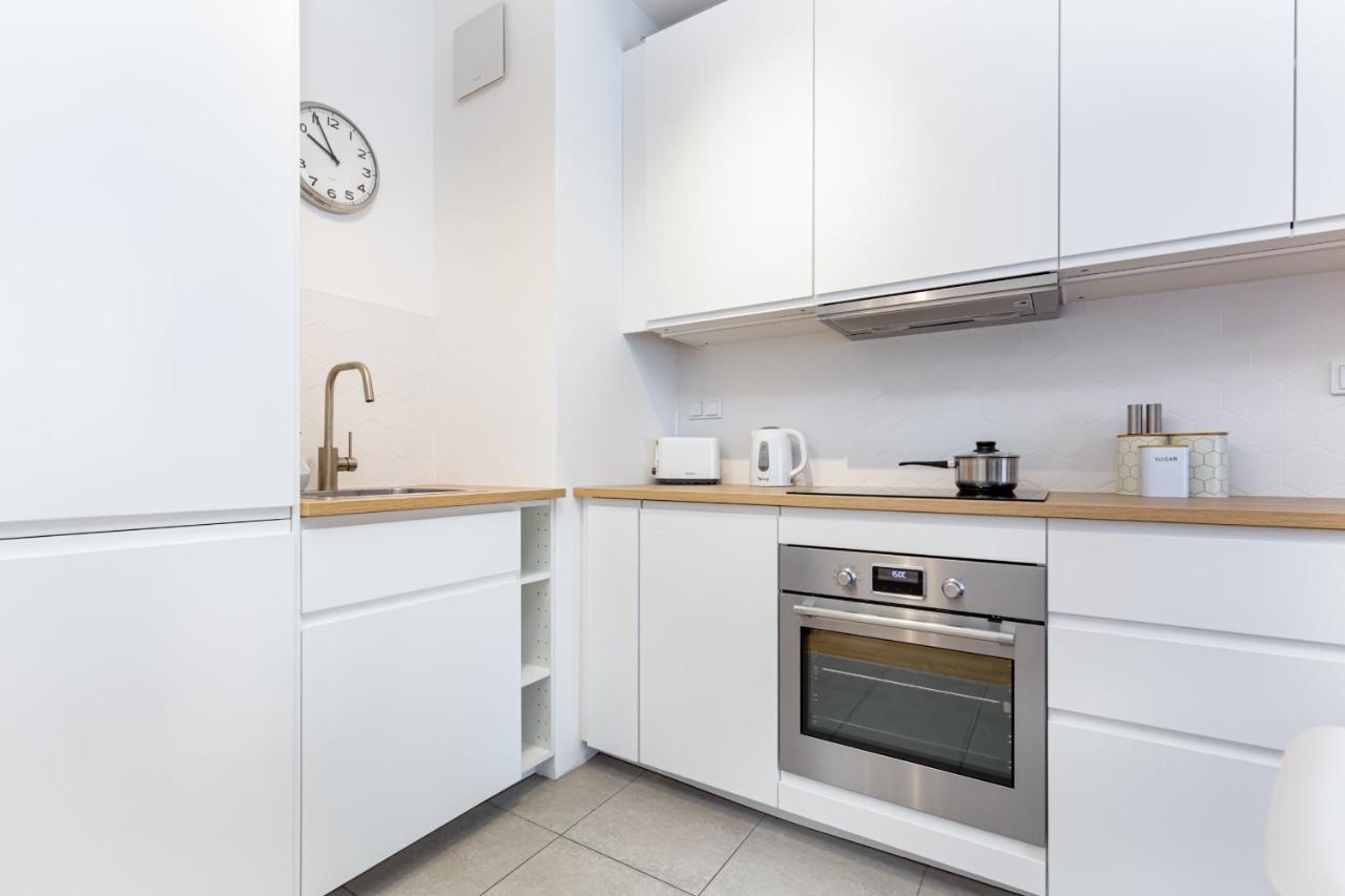 Apartments Varsovia Kasprzaka By Noclegi Renters Экстерьер фото